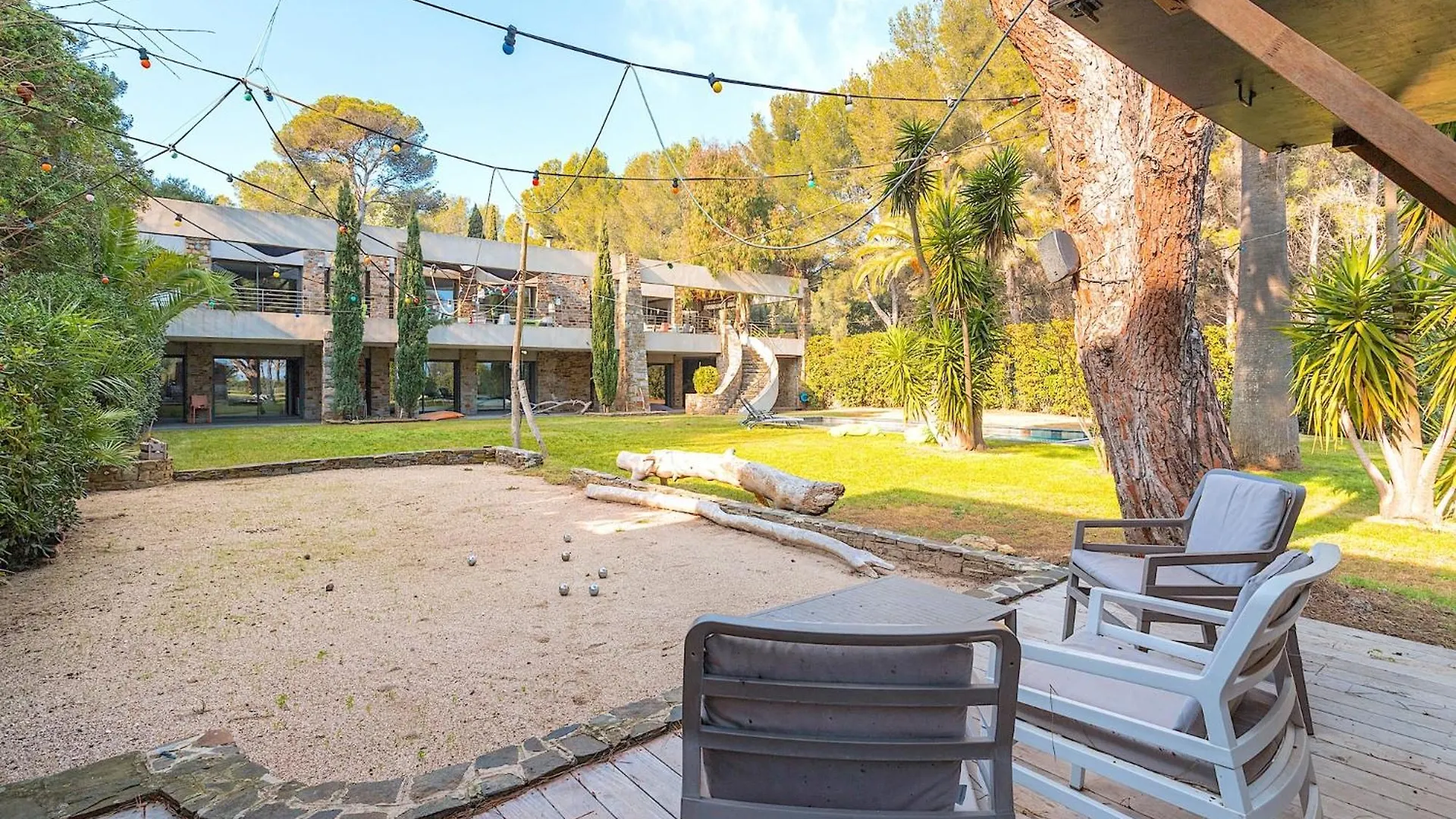 Villa Abata Bormes-les-Mimosas 0*,  France